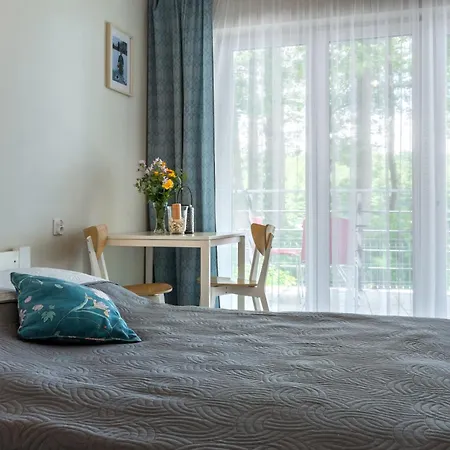 Nad Brzegiem * Dluzek